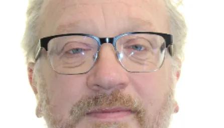Dr James Underwood