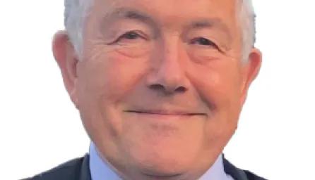Dr Peter Dixon