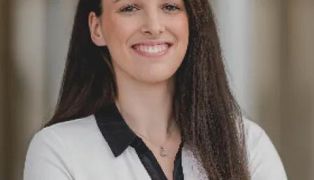 Ms Marianne Lipp