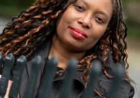 Dr Yvonne Battle-Felton