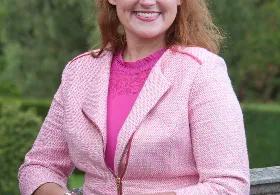 Ms Susannah Chambers