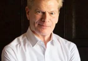 Dr Graham McCann