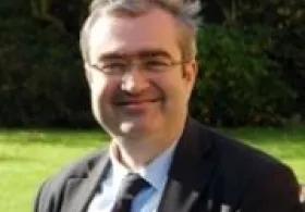 Dr David Smith