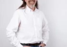Dr Ian Chambers