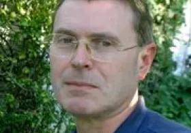 Dr Robert Letellier