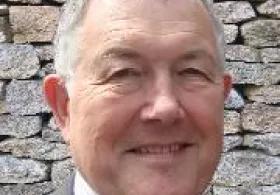 Dr Peter Dixon