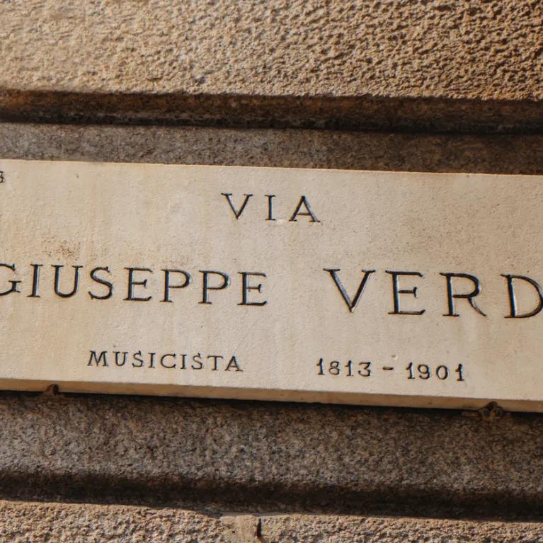 The name Giuseppe Verdi engraved on a stone