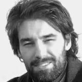 Dr Calum T M Nicholson