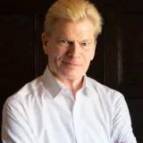 Dr Graham McCann