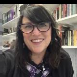Dr Trish Biers