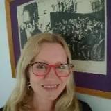 Dr Amna Whiston