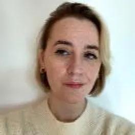 Ms Ruth Paxton