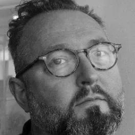 Dr Patrick Lynch