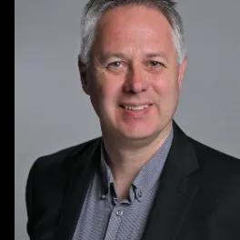 Dr David Robert Tee