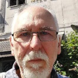 Dr Christopher John Shelley